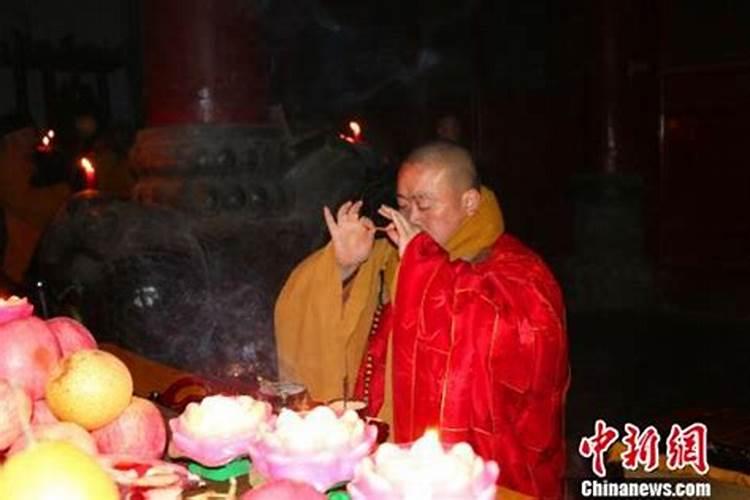 梦见自己开豪车是什么意思