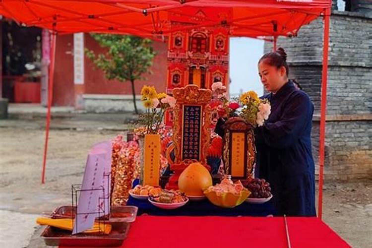 北京安太岁有名的寺庙,山东哪个寺庙可以化太岁