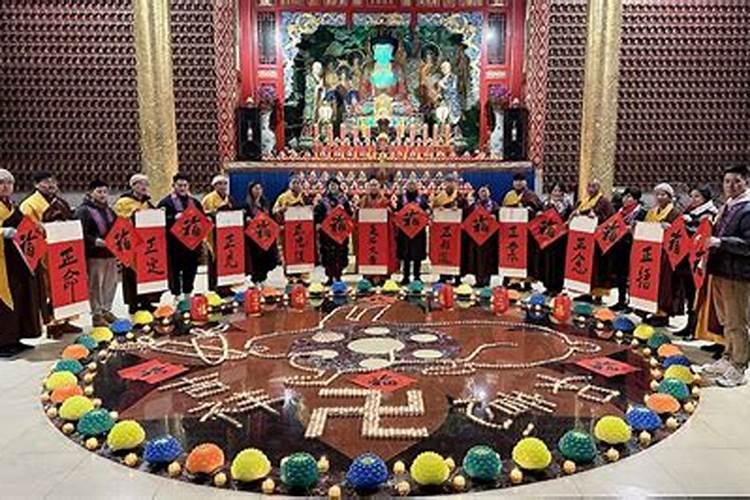 如何知道生辰八字中的时辰？怎么在万年历里找？怎么知道几岁行运？能...