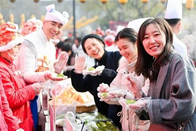 西安全城都在给抗疫人员送饺子,这种双向奔赴的善意是否更令人感动？