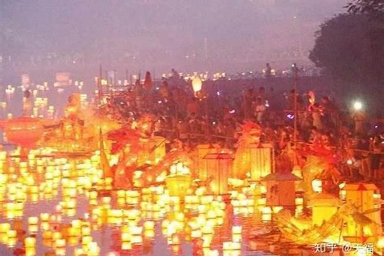 鬼节是什么节日由来 鬼节的来历与禁忌