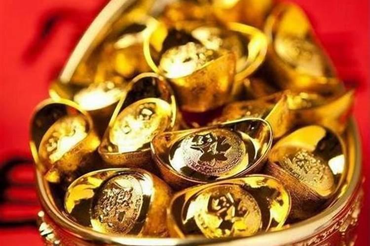 梦见好几个人在吃饭又不认识的预兆