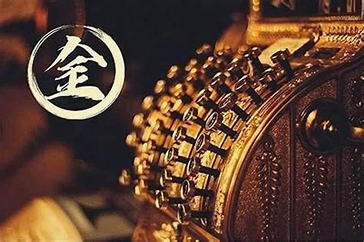 我是83年属猪的 喜欢上一个89年属蛇的女孩子 都说猪蛇不能在一起...