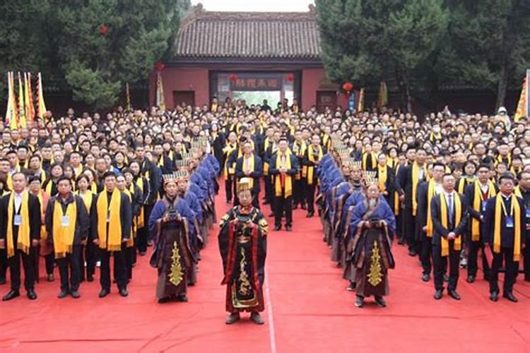 前任既怕你纠缠又怕你不纠缠,是什么心理