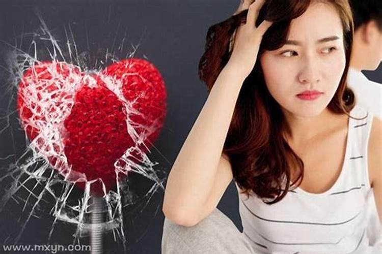 梦见几个女人爱上我的预兆