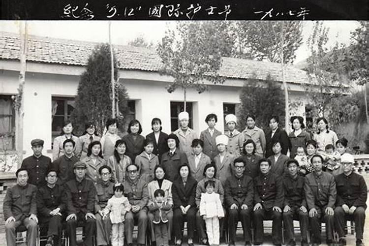 如何判断两个人八字合不合,看两个人生辰八字合不合有什么讲究