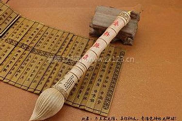 现在还喜欢听评书的年轻人都有哪些特点？