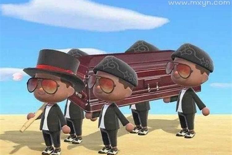 梦见他人抬棺材在路上