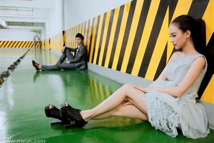 梦到情人出轨是什么意思？