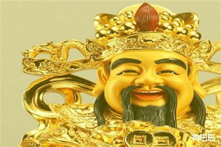 别墅院子里种什么风水树