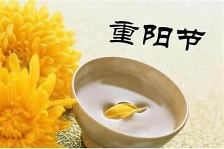 梦到活着的奶奶去世是怎么回事？