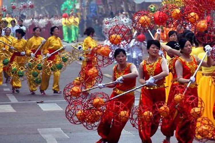 荆州这边过年有些什么民俗？