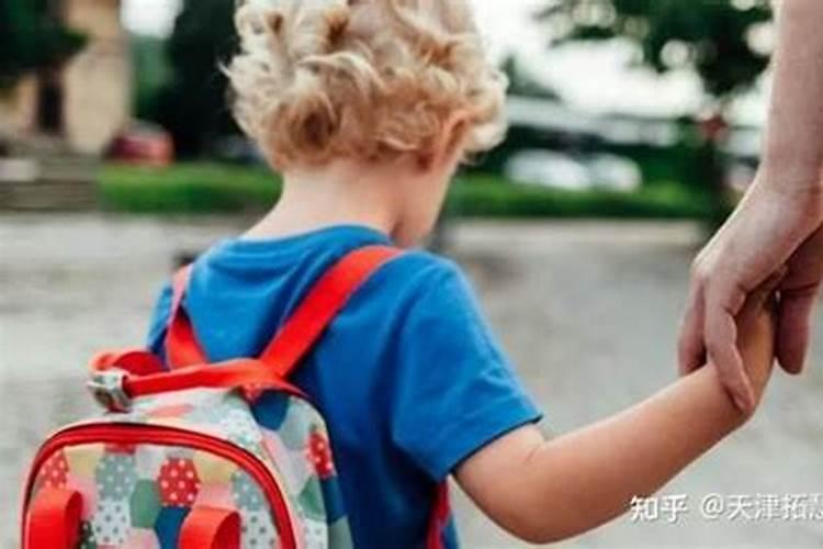 注定在黑道里混的八字,人的生辰八字跟命运是