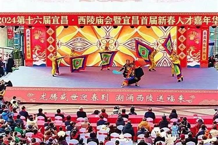 我听同学说"今年属龙的犯太岁？"这是怎么回事？什么叫犯太岁？