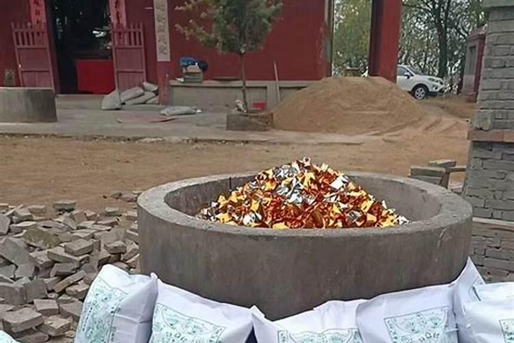 五行属什么命是按照年还是日看日干最准确