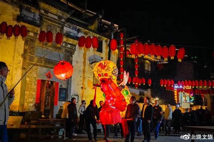 家乡风俗吃元宵读后感怎么写？