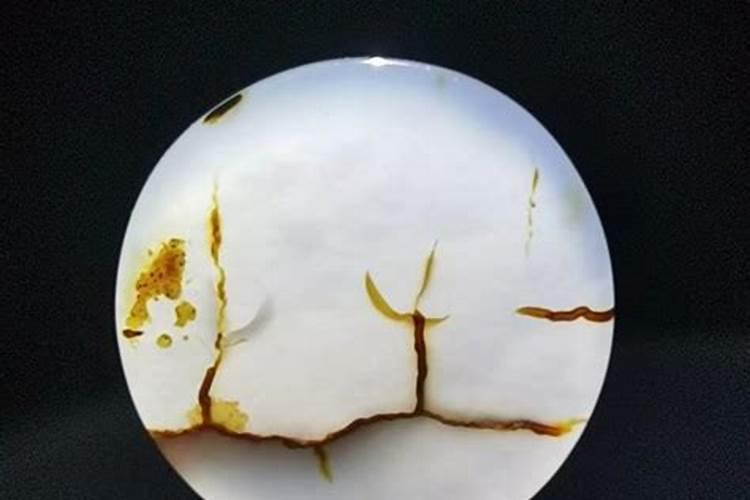 石太岁和土太岁的区别,质感的不同