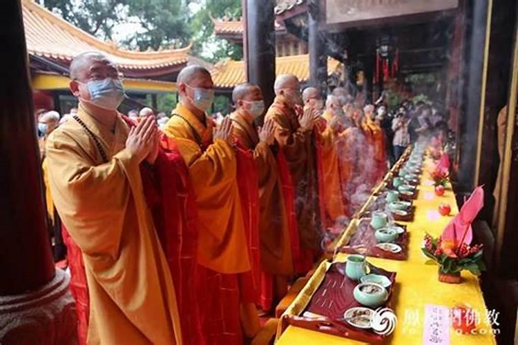 脸上的痣像北斗七星