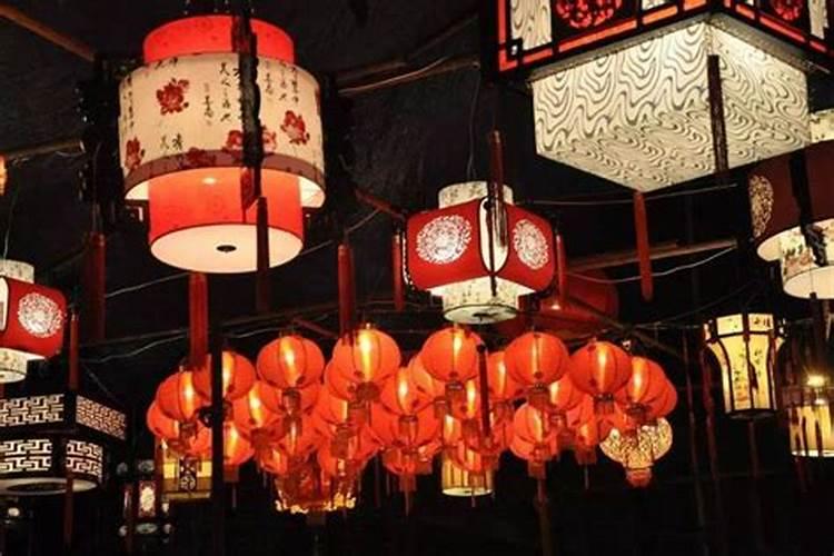 元宵节的由来是什么 有哪些习俗呢