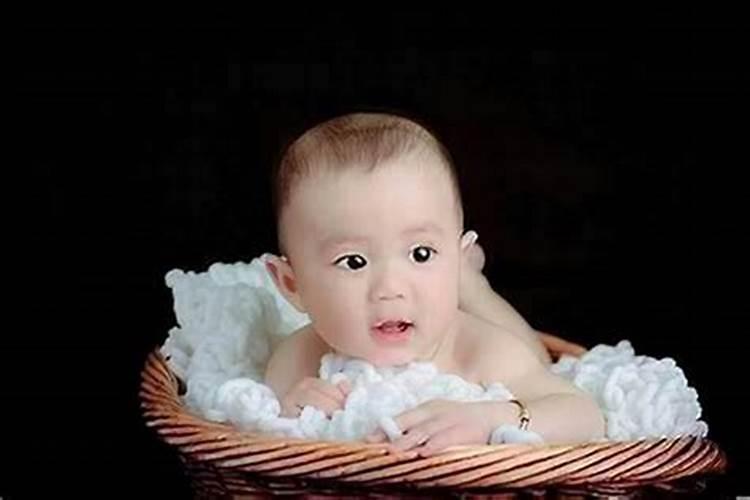女人梦见种地播种是什么征兆