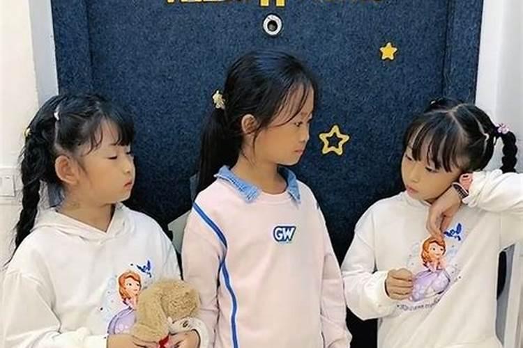 梦见小孩子进家门的预兆