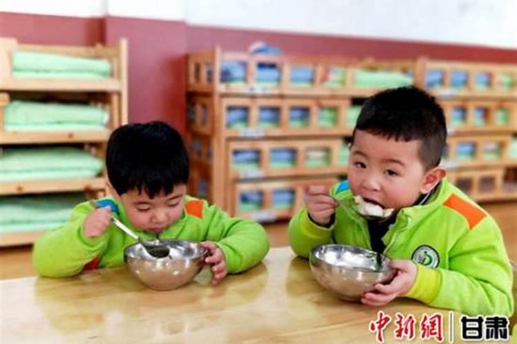 2025蛇年宝宝起名宜用字 大气吉祥的宝宝名字