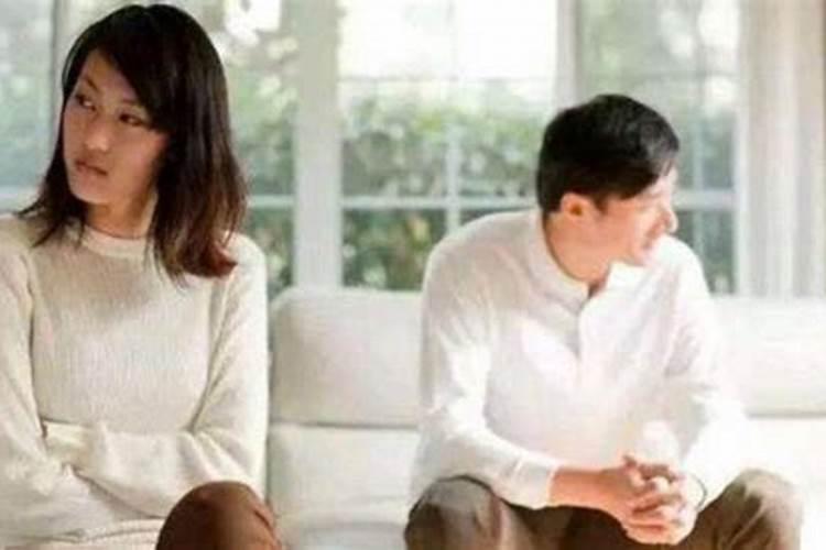 中元节上坟要买点什么 中元节上坟要带些什么