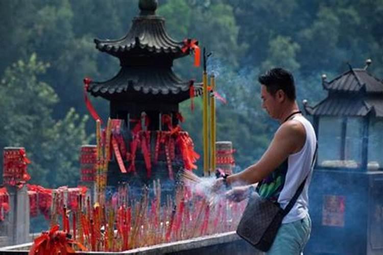 活人生辰八字最怕压在哪里