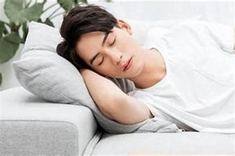 为什么清明节是一个农历节日？？