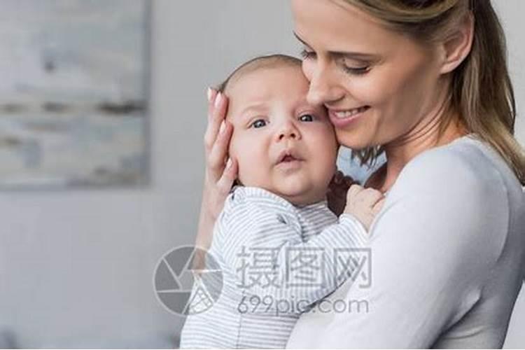 梦见被陌生的男子喜欢的预兆