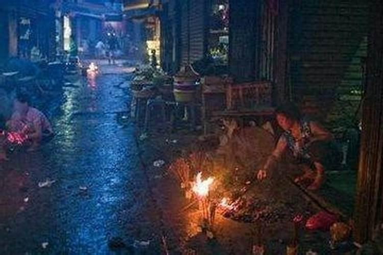 属猴人在2025年犯太岁时的具体化解方法