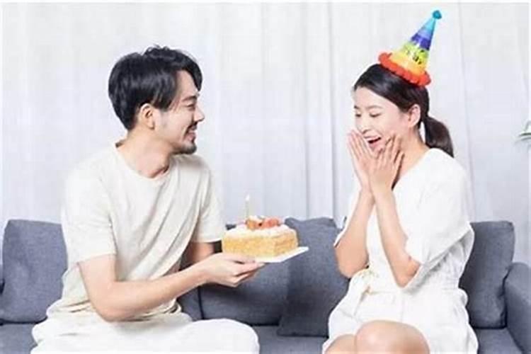 农历十月初一出生是什么命？