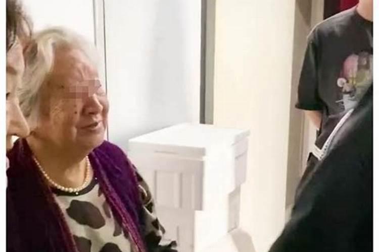梦见情人与老婆打架的预兆