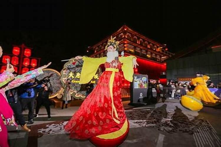 梦到吃葡萄预示着什么意思