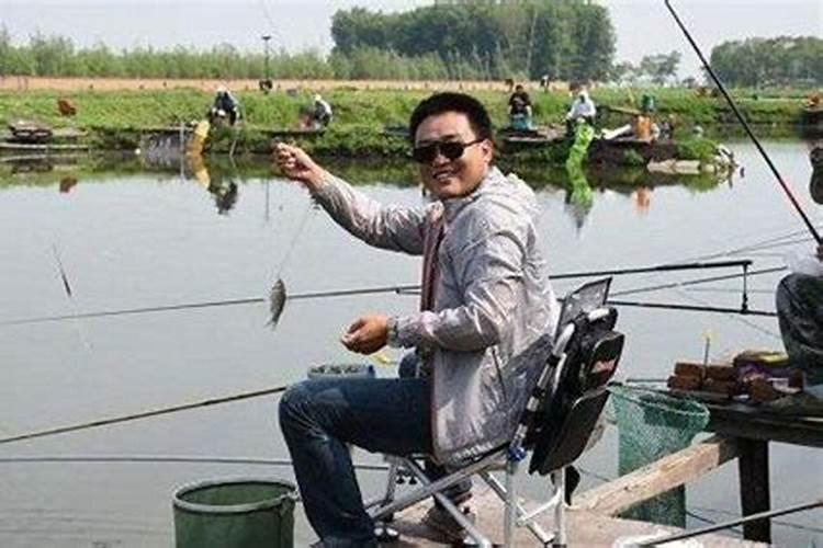 梦见钓到鱼是什么意思