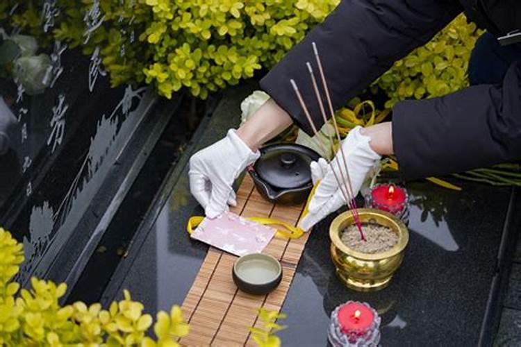 清明节,人在异地,可以在异地土地庙拜亲人吗？
