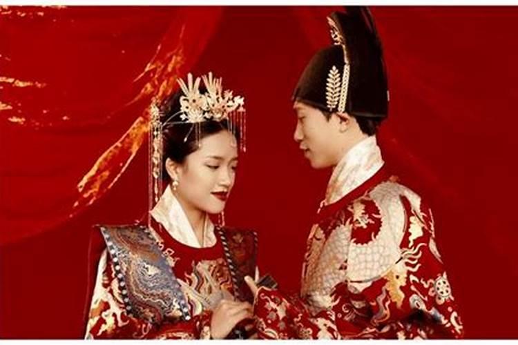 命硬的男人取什么样的妻子比较好