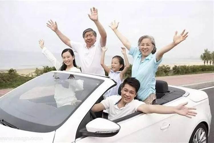 梦见自己和家人在一起的预兆