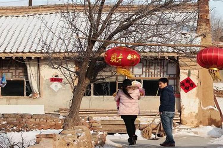 83年猪一生有几次婚姻,83年猪女一生的婚姻？