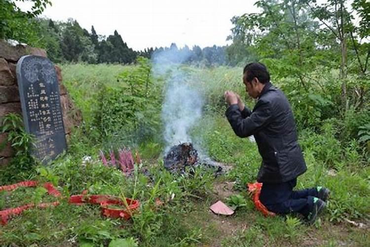 周公解梦梦到上香是什么意思 周公解梦梦到上香的含义