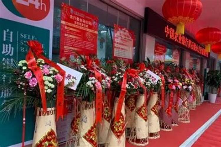求大师帮算一下 本人1981年农历九月初九重阳节晚11时出生(男)!近几年...