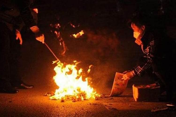 中秋节有什么风俗传统 不同地区风俗不同