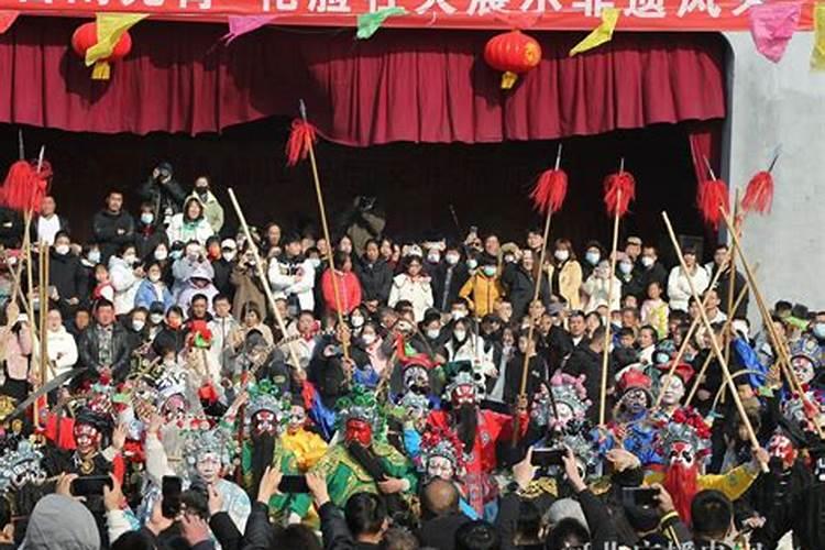 石家庄的文化(景点、方言、饮食、手工艺、戏剧、特色建筑等) 关于这些...