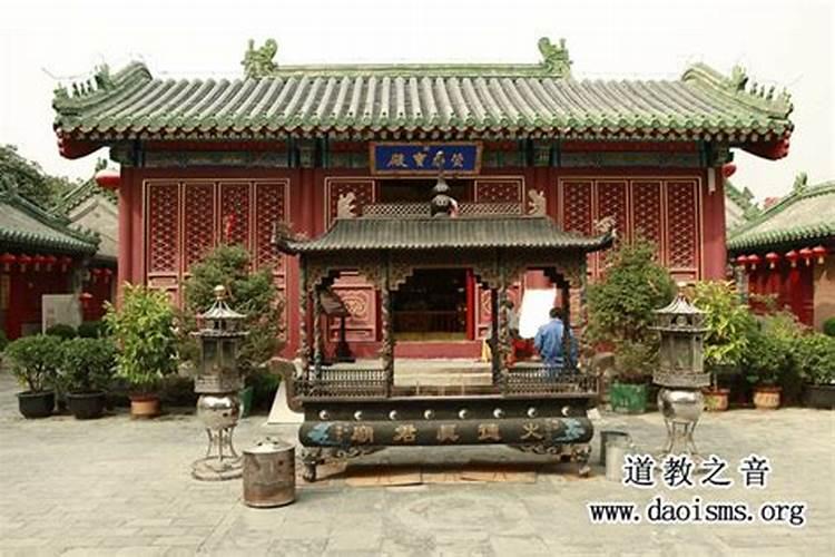 不过正月15能装修房子吗,比如以前的窗户想改个门,得砸墙