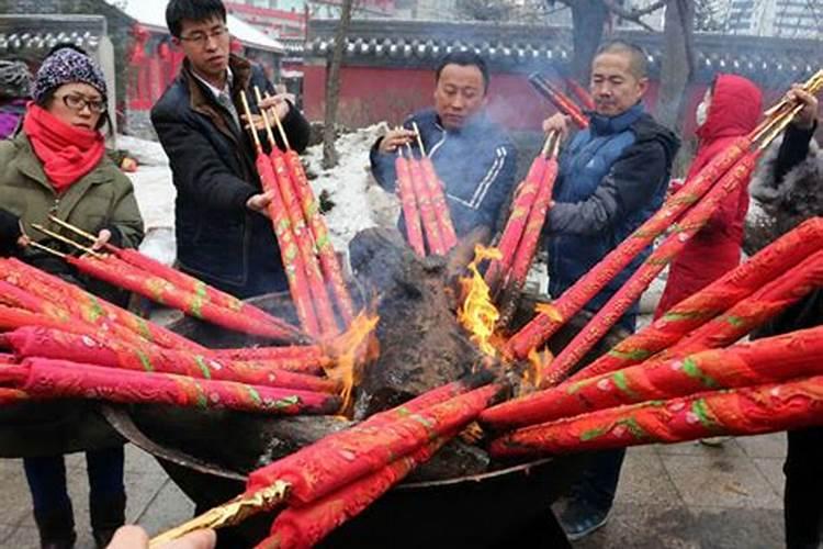 大年初一去烧香有什么讲究吗？