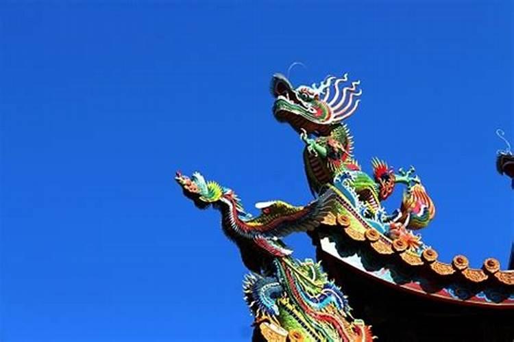 2024属龙犯太岁佩戴什么吉祥物属龙犯太岁戴什么首饰能化解