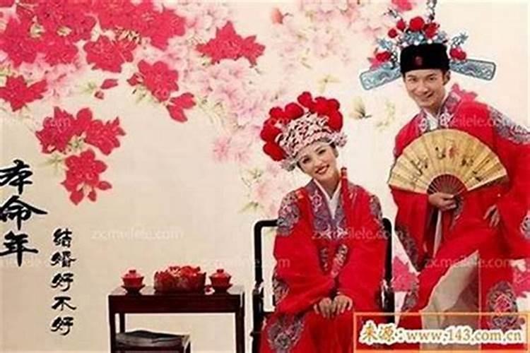 属蛇男人与属鼠女人相配吗,属鼠人和属蛇女人相配吗
