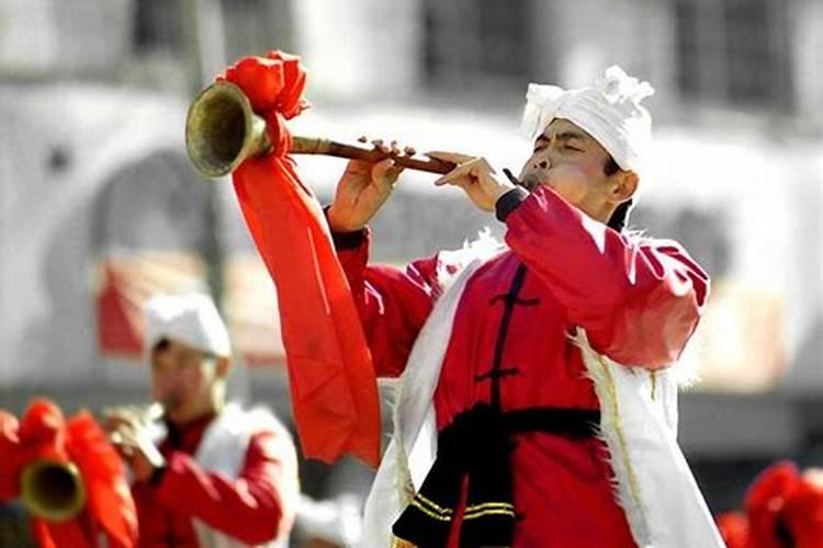 犯太岁的人可以结婚吗,犯太岁佩戴什么化解