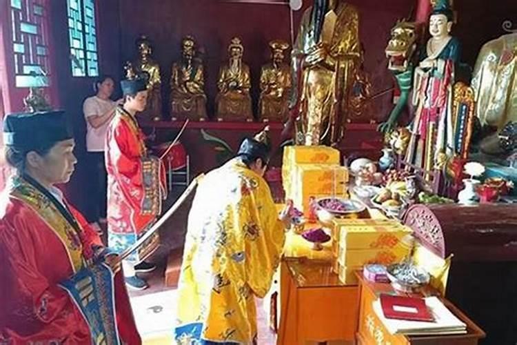 八字合婚怎么看两个人合不合 看男女八字的用神？