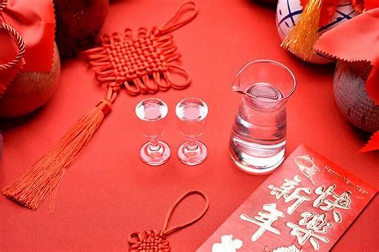 甲戌日柱婚姻配对 甲戌日和戊申日在一起好吗？